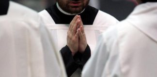 Covid: Brescia, sacerdote no vax ricoverato in gravi condizioni