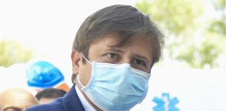 Variante Omicron, Sileri: “Se vaccini attuali proteggono alzare target immunizzati”