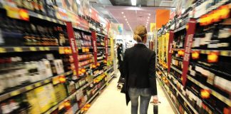 Inflazione accelera a ottobre, +3% su anno: record dal 2012