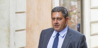 Minacce a Toti, presidente Liguria sotto scorta