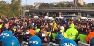 Covid Trieste, boom contagi: stop manifestazioni e nuove regole