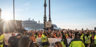 No Green pass, a Trieste aumento contagi esponenziale: 93 casi tra manifestanti