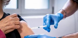 Covid: Costa su terza dose, ‘nei prossimi giorni estensione a 50enni’