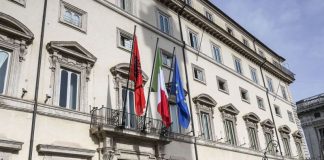 Non solo Covid, politica e sport riguadagnano spazio sui media