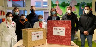 Da Gioventù Nazionale giocattoli in regalo ai bambini ricoverati in Pediatria Da Gioventù Nazionale giocattoli in regalo ai bambini ricoverati in Pediatria