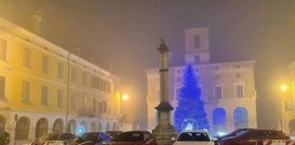 Il raduno natalizio degli Alfisti ha portato a Sabbioneta tanti appassionati dello storico marchio