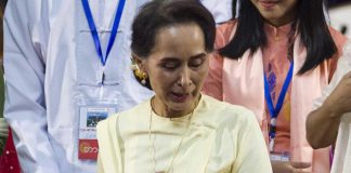 Myanmar, Aung San Suu Kyi condannata a 4 anni di carcere