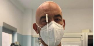 Covid Italia, Bassetti: “Ormai tamponi come preservativi”