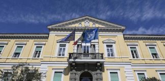 Covid oggi Lazio, 2.285 contagi e 23 morti. A Roma 1.191 casi