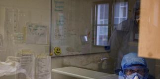 Covid oggi Russia, 24.703 contagi e 998 morti in 24 ore