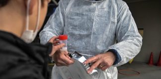 Covid oggi Italia, da Galli a Bassetti: previsioni su picco contagi