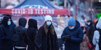 Covid Usa oggi, nuovo record di contagi: oltre 500mila in 24 ore