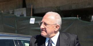 Covid oggi Campania, De Luca: “Evitare feste o scemenze o ci si fa male”