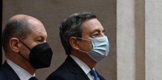 Variante Omicron Italia, Draghi: “Misure in base ai dati”