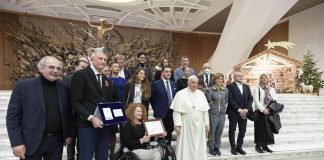 Il Premio Fair Play Menarini accolto in udienza da Papa Francesco