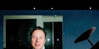 Spazio, Elon Musk si difende: “In orbita c’è posto per tutti”