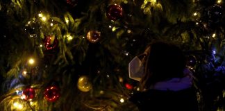 Covid oggi Italia, rischio Natale zona gialla per 3 regioni