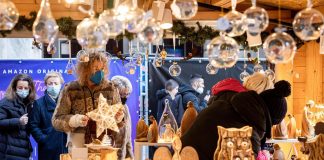 Natale 2021, sui regali pesano caro-bollette e inflazione