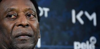 Calcio: Pelè ricoverato di nuovo in ospedale per curare tumore al colon