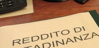 Reddito di cittadinanza senza requisiti, 62 denunciati a Bologna