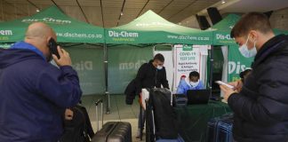 Variante Omicron, allarme Sudafrica: boom contagi