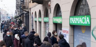 Covid Lombardia, quasi 1 milione di tamponi in farmacia in 7 giorni