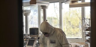 Covid, 196.224 nuovi casi e 313 decessi in 24 ore