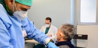 Vaccino, nell’ultima settimana oltre 4,5 milioni di somministrazioni