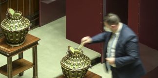 Nuova fumata nera per il Quirinale, Mattarella il più votato