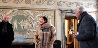Eleonora Buratto a Palazzo D’Arco invita i cittadini a sostenere il progetto “La moda racconta”