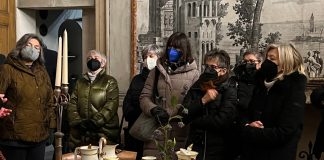 A Palazzo D’Arco si scoprono i riti dei salotti coccolati da una prelibata cioccolata calda