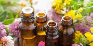 Fermentazione, protezione, minimalismo: i top trend 2022 della cosmesi green