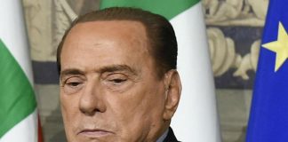 Berlusconi, da alcuni giorni controlli medici al San Raffaele