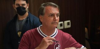 Variante Omicron, Bolsonaro minimizza: “È la benvenuta”