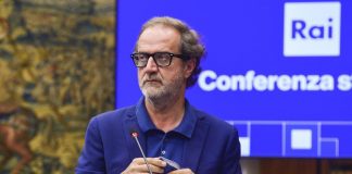 Sanremo 2022, “Rai non può chiedere a cantanti under 50 di vaccinarsi”