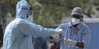 Variante Omicron “è all’89%, domina nel mondo: rischio resta molto alto”