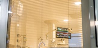 Covid oggi Italia, Iss: “Età media morti 80 anni, più alta per vaccinati”