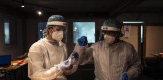 Covid Francia oggi, 353mila contagi in 24 ore