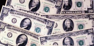 Usa, vince alla lotteria ma la e-mail finisce nello spam