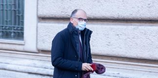 Quirinale 2022, Letta: “Da Mattarella grande atto generosità”