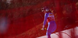 SuperG, caduta e torsione del ginocchio per Sofia Goggia
