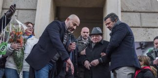 Montagnier ai no vax a Milano: “Voi salverete umanità”