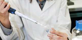 Tumore al polmone, via libera Ue a nuova terapia mirata