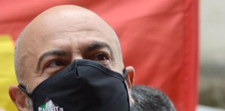 Quirinale 2022, Paragone: “Parlamentare positivo è merce di scambio, gli servono voti”