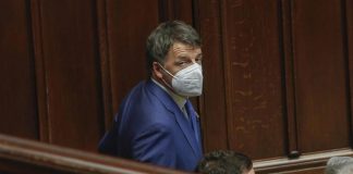 Quirinale 2022, Renzi: “Oggi un’altra giornata persa”