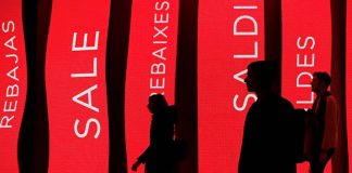 Da oggi si acquista in saldo, Confesercenti: “Negozi reali i più scelti, ma cresce il web”