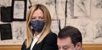 Centrodestra, Meloni all’attacco: “Va rifondato”