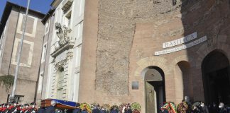 Sassoli, funerali di Stato: “Tanti lo consideravano il compagno di classe che ci avrebbe aiutato”