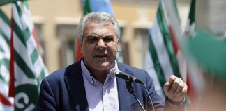 Super green pass lavoro, Sbarra: “Non basta, serve obbligo vaccinale”