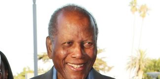 Morto Sidney Poitier, aveva 94 anni: vinse l’Oscar nel 1964